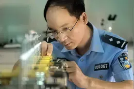 学榜样找差距 | 刘明：“锁”向披靡，愿天下无盗图片