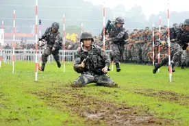 新兵老兵大PK，你觉得谁能赢？图片