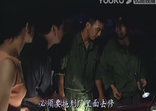 21年前的童年阴影片，演得那么烂，也不妨碍她封神