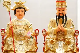 别摆在一块供奉，玉皇大帝和王母娘娘不是两口子图片