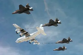 F35B又坠毁了，空中加油失败一头栽下来，闪电II已损失4架图片