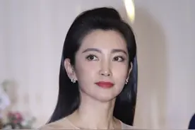 年过四旬仍未婚的8位女星，个个美若天仙，你最想娶谁？图片