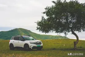 「路试」天逸PHEV  三电双擎插混四驱图片