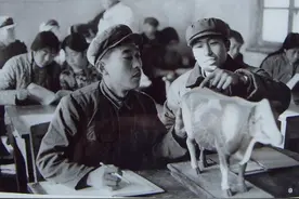 1973年，辽宁一位知青被保送大学后入狱，出狱后成亿万富翁图片