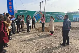 【本地新闻】市委党校2021年秋季中青年干部培训二班来我县调研图片