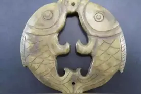 《双鱼陨石》平行空间，复制人，哪个我可以活下去？图片