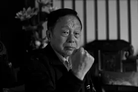 史上最悲惨的85年春晚，陈佩斯下台被送医院，新闻联播向全国道歉图片