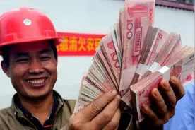 农村人均年存款不到3500元？家庭存款超过10万的多不多？答案来了图片