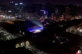 震撼航拍！西安地标性建筑熄灯1小时图片