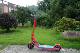 NINEBOT(九号)儿童电动滑板车E8超级飞侠联名款开箱晒单图片