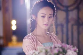 基因遗传是个迷：陈红父母颜值都不高，蒋勤勤逆袭儿子却隔代遗传图片