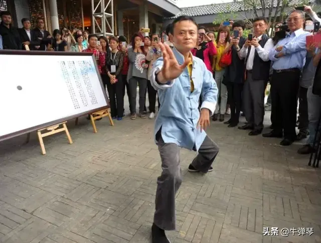 这个春天很不寻常，马云又做了几件大事-第3张图片-90博客网