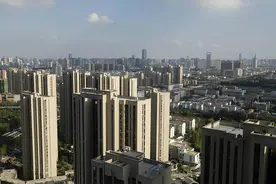 都说边户好，为何总是中户先卖完？内行说出3点原因图片