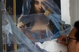 超逼真的写实油画，塑料看着像真的，这是画上去的你信吗？图片