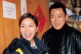 男星劈腿娶小20岁大学生，婚后却被多次出轨，网友：这就是报应图片