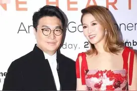 千亿媳妇徐子淇近照曝光: 生了四个孩子身材颜值依旧秒杀女明星!图片