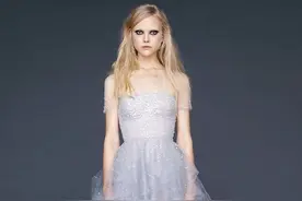 Reem Acra PRE-FALL 2016 ​​飘逸的薄纱，丝绸般流动的垂坠感图片