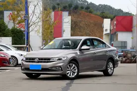 21款宝来销量进前4，外观内饰变化不大，配8气囊安全性更佳图片