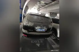 暖心！鄂A牌车在河南停4个月被写满祝福：等你归来图片