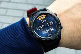 监测精准而且续航强劲，荣耀智能手表做到了图片