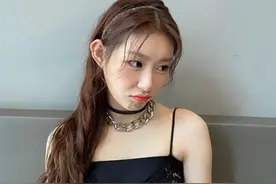 李彩领ins私服更新图片