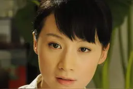 她曾是霸屏女主，大红时杨幂为她作配，因整容失败销声匿迹图片