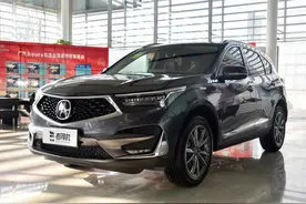 全系2.0T+10AT，全时四驱的中型SUV，实拍讴歌RDX图片