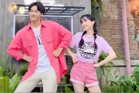 张檬小五秀恩爱，惹女方妈妈来留言！对男方很认可疑见过家长？图片