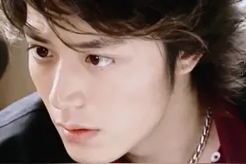 6位“睫毛精”男明星，他们的野生睫毛，比宁静的假睫毛还长图片