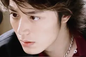 6位“睫毛精”男明星，他们的野生睫毛，比宁静的假睫毛还长图片