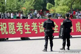 每年高考前，为何很多女生会偷吃避孕药？班主任含泪说出实情图片