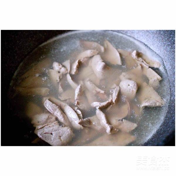 它含20种氨基酸，比牛肉有营养，1周吃两次，不愁孩子长身体