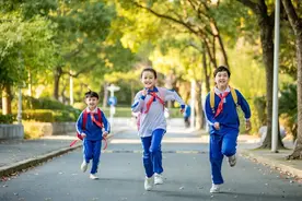 一位培养出北大学霸的父亲谈孩子学习经验图片