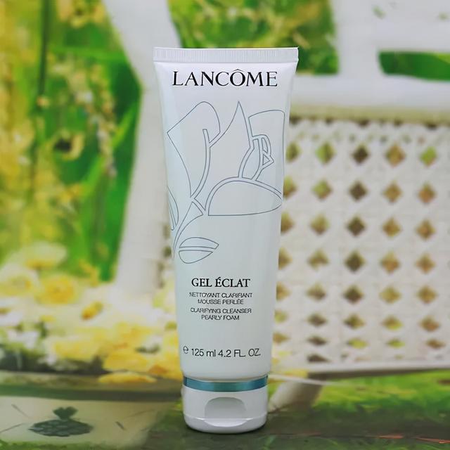 热门洗面奶：控油，改善暗沉韵律！你喜欢吗