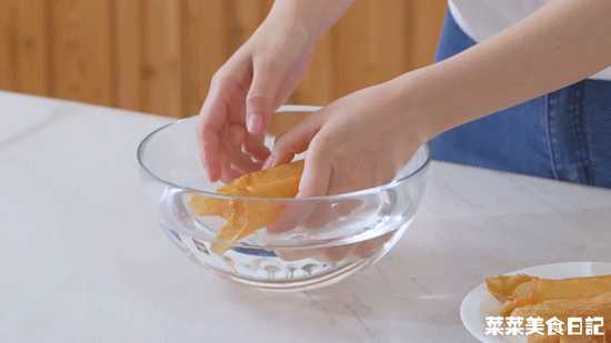 花胶鸡脚虫草花干贝汤 花胶鸡脚虫草花汤功效