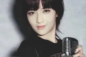 明星范晓萱“自我救赎”、打唇钉、纹花臂、直言：子宫可有可无图片