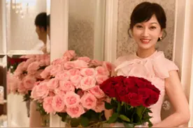 赵雅芝提前庆66岁生日，近照好似吃了防腐剂，奢华豪宅罕见曝光图片