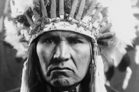 美国印第安女酋长：白种人是我们的敌人，我们的祖先来自中国图片