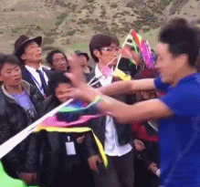 开心一刻｜一个人容易想太多，想太多容易一个人