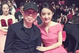 出道15年拍51部戏年收入1.9亿，赵丽颖成功背后的5个男人图片