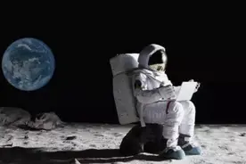 航天员在太空产生的便便咋处理，要带回地球吗？也可能会成为流星图片