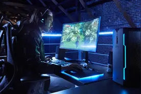 壕无人性！王思聪百万元电脑曝光，这配置给我看懵了图片