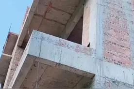 网友说一个外挑阳台可以站两百人，我们算一算到底行不行图片