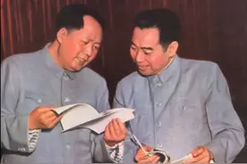 1955年授衔后，国家领导人及开国将帅拿多少工资？许光达例外图片