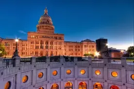 为什么说华人今年去美国投资首选德州？图片