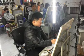 被称为国内素描超写实第一人？素描界的“冷军”作品赏析图片