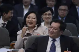 重庆3大富豪，56岁女富豪尤为抢眼，蒋仁生以1294亿排第一图片