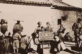 万人迷首进茶园，撂地儿曾是马三立耻辱，今反成相声艺人能耐证明图片
