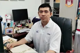 【一流本科教育千字谈④】王耀东：全面提升学生体质健康水平，为一流本科教育服务图片