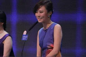 收废品小伙上《非诚勿扰》，女嘉宾灭灯，孟非：你们会后悔的图片